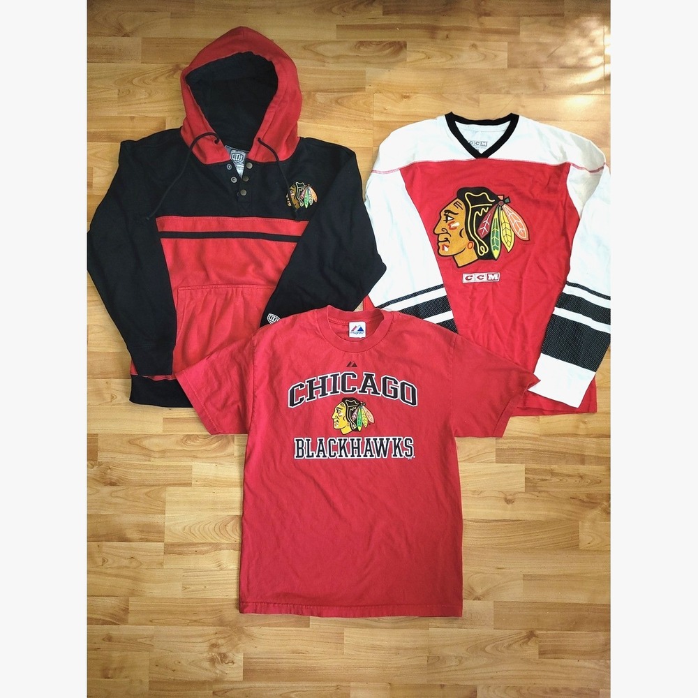 Chicago Blackhawks LARGE Bundle: All Seasons All Larges ! Hoodie+ Longsleeve+Tee